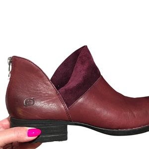 Born KARAVA Merlot Burgundy Wine Leather Suede Ankle Boot Booties 11M Zip EUC